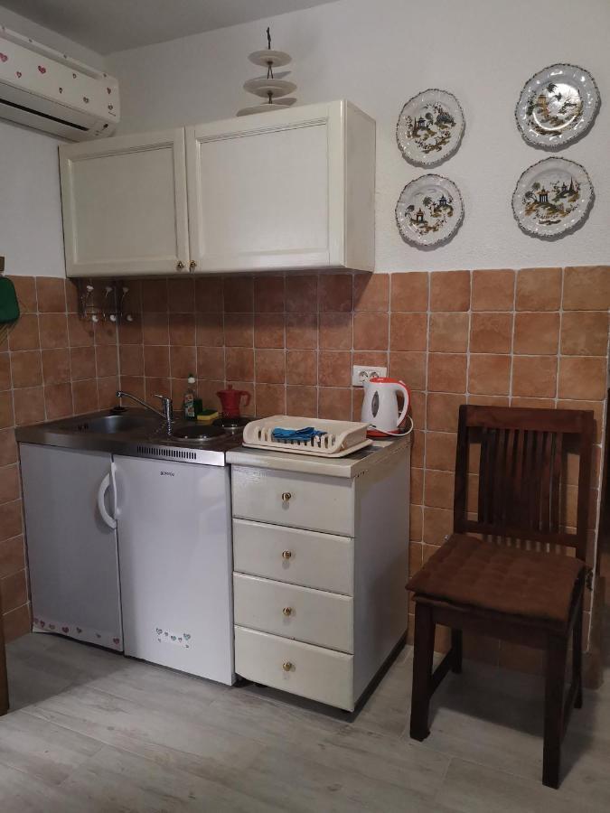 Apartment Giulio - 10Mt To The Beach Ровінь Екстер'єр фото